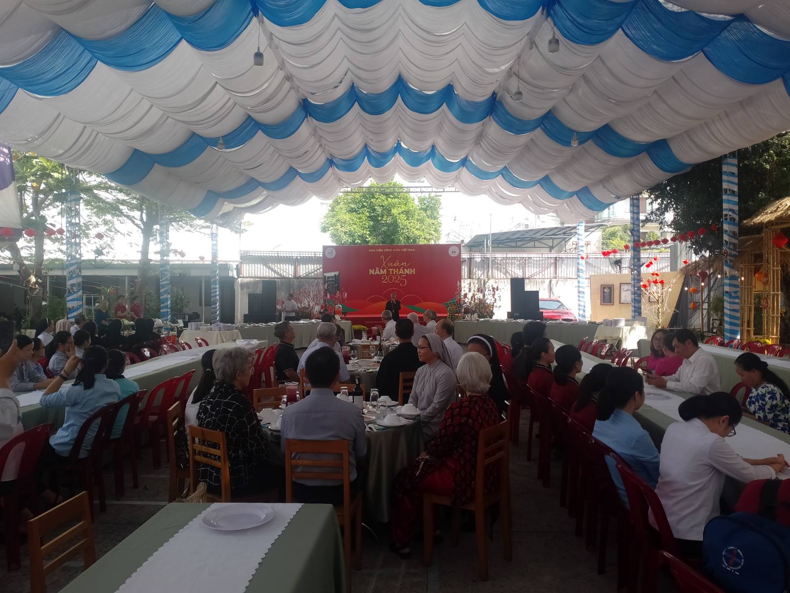 Học Viện C&ocirc;ng Gi&aacute;o Việt Nam Mừng Xu&acirc;n Năm Th&aacute;nh 2025