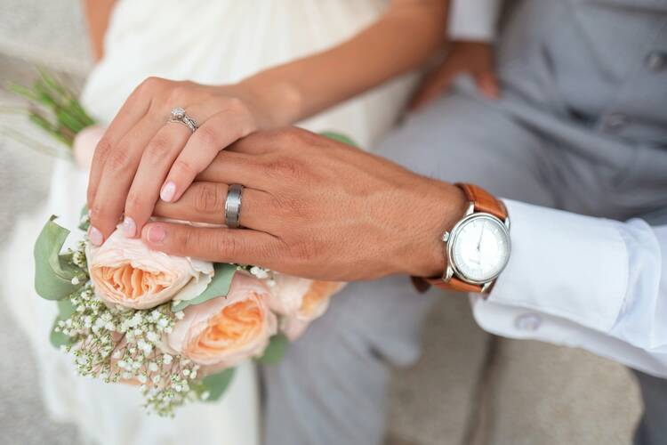 Điều lớn lao hơn cả h&ocirc;n nh&acirc;n v&agrave; ly dị